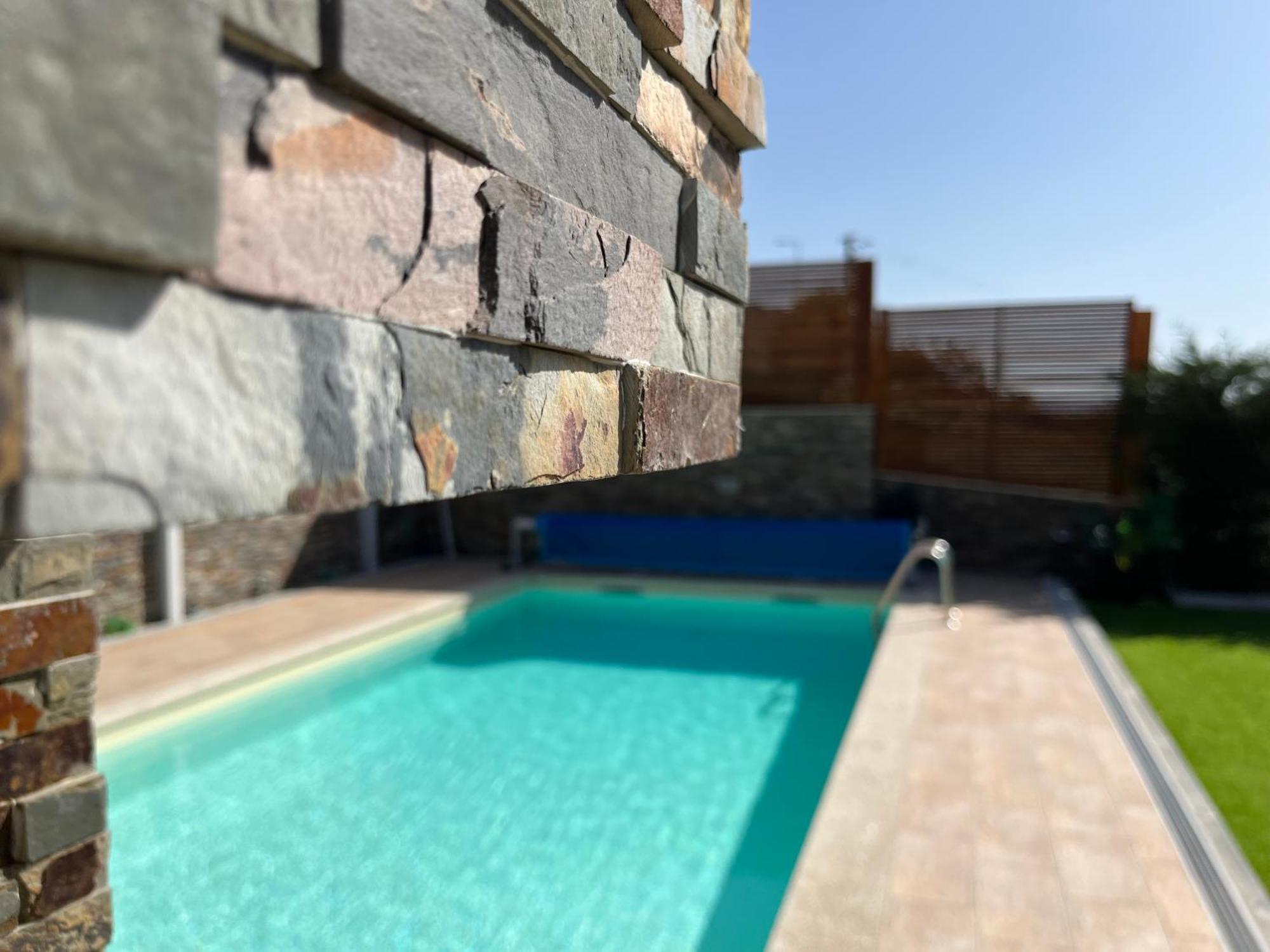 Fonte Retreat Home - Jacuzzi And Heated Swimming Pool Sandim Εξωτερικό φωτογραφία